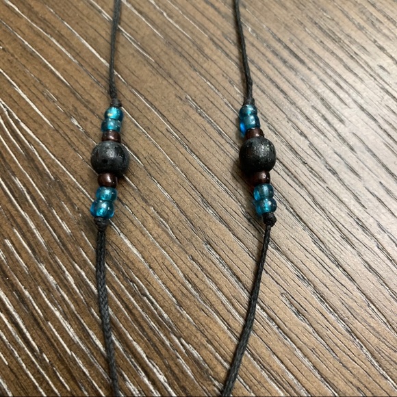 Artisan handmade blue square glass medallion cord leather necklace - Picture 7 of 10